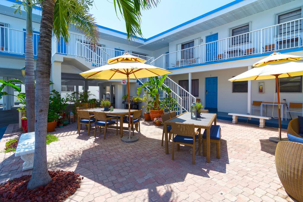 Beach Rooms Inn - Hollywood Beach Exterior photo